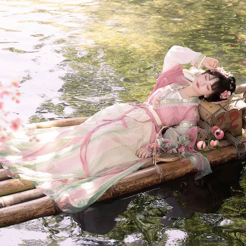 중국어 Hanfu 드레스 여성 핑크 수 놓은 Hanfu - Embroidery Abaya 리뷰 및 가격